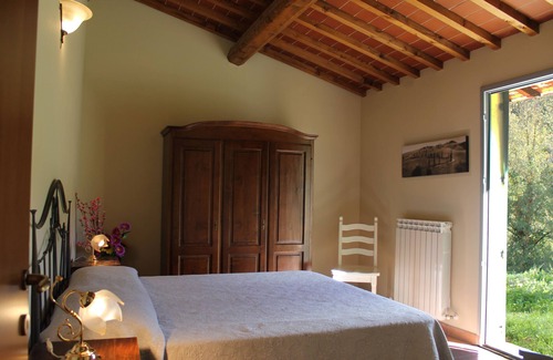 Pergine Valdarno Other | Apartment ROSA with private entrance, big equipped garden and shared pool.