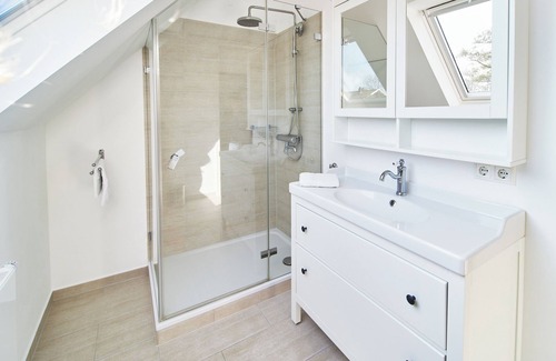 Niendorf Apartment | Apartment "Sunset" - Cozy with a little sea view and modern comfort