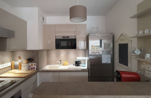 Andernos-les-Bains Apartment | Apartment Standing Le Magellan for 4 people