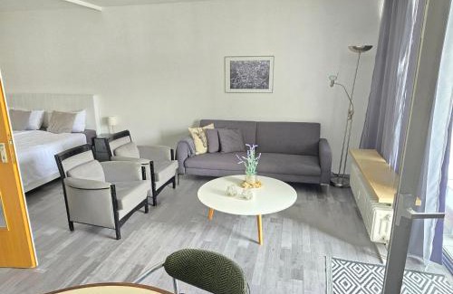 Rathaus Apartment | Apartment`s Nr 2, 2b und 2C in Stuttgart Stadtmitte