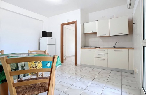 Scialara Apartment | Apartment 'Sabbia D'oro' with Shared Pool and Wi-Fi