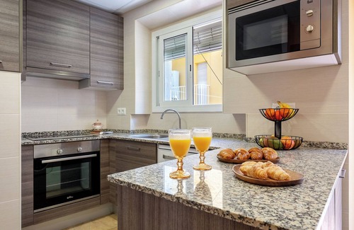 Costa Dorada Apartment | Apartment 'Sant Joan' with Balcony and Wi-Fi