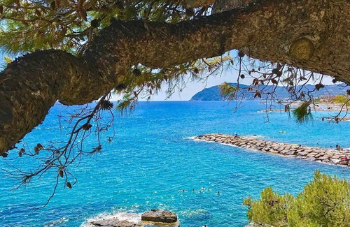 Cervo Apartment | Apartment Saraceni: with seaview, garden, in a complex with swimming pool and small private beach