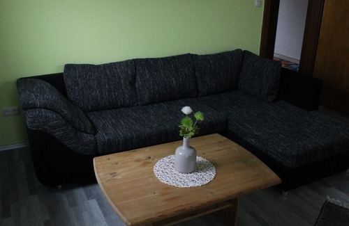 Konradsreuth Apartment | Apartment Schlegel with balcony and free WiFi
