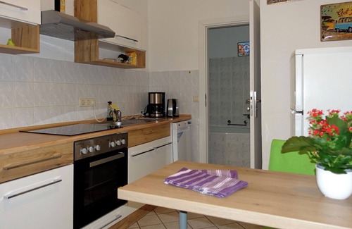 Dohna Apartment | Apartment 'Schöne 2 Raumwng' with Balcony and Wi-Fi