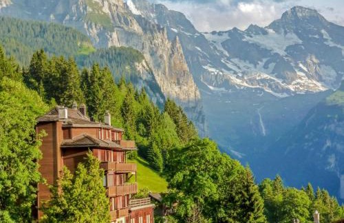 Wengen Apartment | Apartment Schweizerhof Apt- S by Interhome