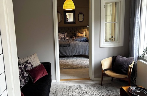 Sorhaga-Centrum Apartment | Apartment in cozy courtyard centrally with private entrance and 3 rooms and kitchen