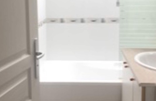 Cleder Apartment | Apartment sea view, waterfront, WIFI