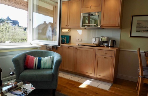 Rantum Apartment | Apartment Seestern - Gästehaus Friedeburg