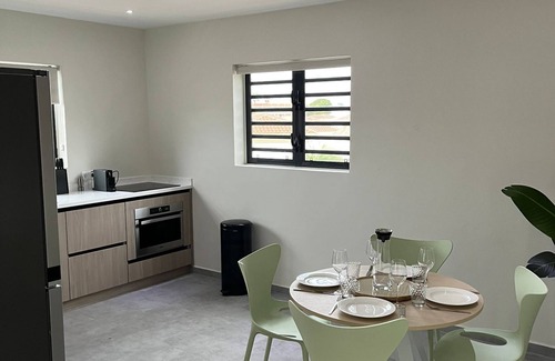 Marie Pampoen Apartment | Apartment Serena, Mambo Beach