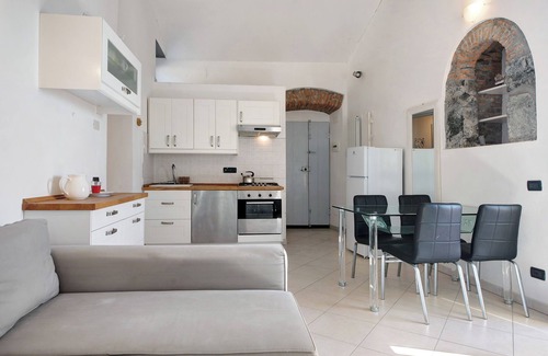 Bonassola Apartment | Apartment "Serra Trilocale" close to the Sea with Private Terrace
