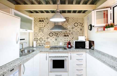 Encarnacion-Regina Apartment | Apartment 'Sevilla Center Duplex' with Shared Garden, Wi-Fi and Air Conditioning