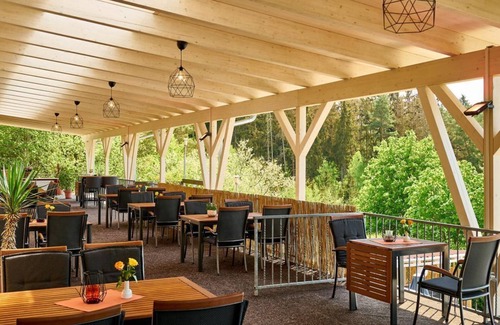 Kirchberg House | Apartment, shower, toilet, living room/bedroom - Landhotel Karrenberg