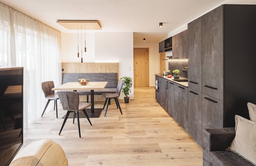 San Giovanni Apartment | Apartment 'Silva Mountain' with Mountain View, Private Terrace and Wi-Fi