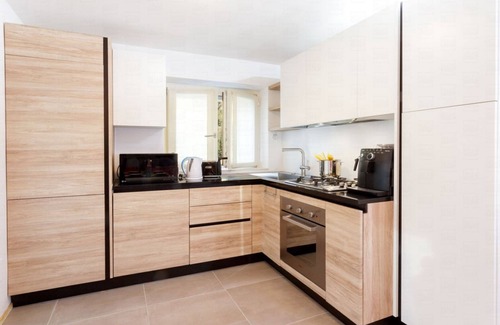 Paquier Apartment | Apartment ski-in/ski-out in front of Valtournenche gondola with private garage