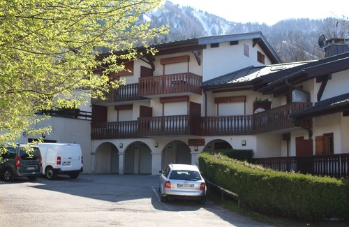 Les Houches Apartment | Apartment sleeps 6/7, in the heart of Les Houches, Chamonix valley