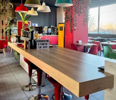 Sofia Apartment | Apartment Sofia Airport free shuttle and parking