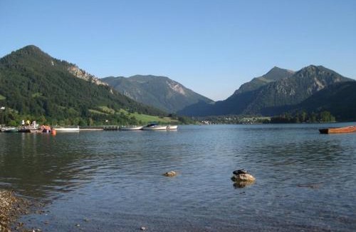 Schliersee Apartment | Apartment Sonnenschwan - Neurenoviert, zentrumsnah und ruhig
