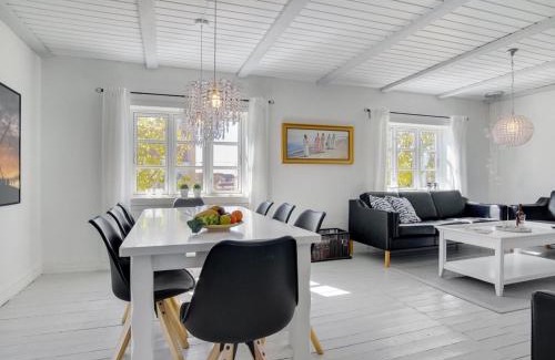 Skagen Apartment | Apartment Starki - 800m from the sea by Interhome