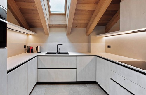 Bormio Apartment | Apartment 'Stelvio' with Mountain View, Balcony and Wi-Fi