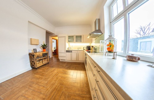 Wilhelmsruh Apartment | Apartment 'Stilvolles Ruhiges' with Balcony and Wi-Fi