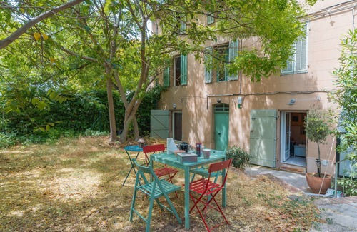 Couronne Urbaine Apartment | Apartment 'Sublime Centre D’aix' with Shared Terrace, Wi-Fi and Air Conditioning