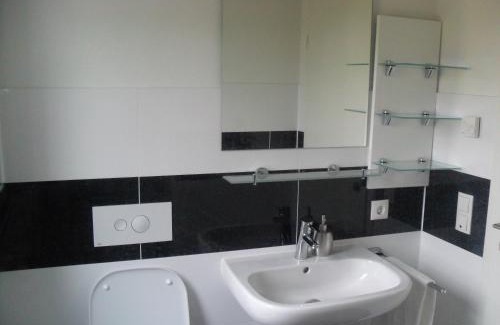 Rheinhausen Apartment | Apartment Suda