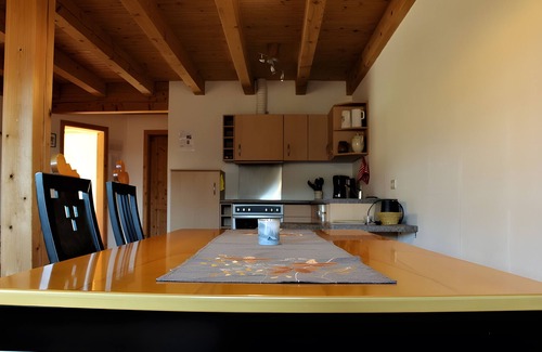 Schonach im Schwarzwald Apartment | Apartment 'Südlicht' with Mountain View, Shared Terrace and Wi-Fi