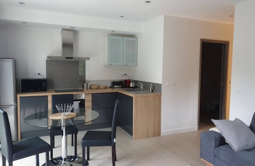 Cassis Apartment | Apartment-Suite-Supérieur-Terrace-Private Bathroom