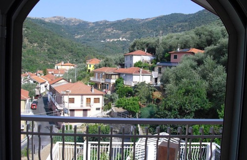 Villa Faraldi Apartment | Apartment Sun Farm La Rocca
