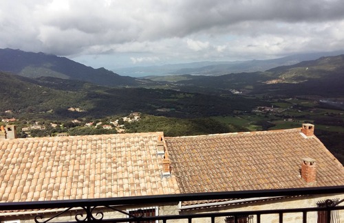 Sartene Apartment | Apartment T3 in Sartène 5 minutes walk from the center, panoramic view.