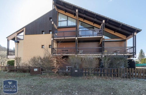 Ancelle Apartment | Apartment 'Tallas Pieds Des Pistes' with Mountain View, Balcony and Wi-Fi