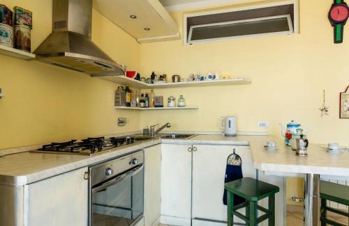 Poggi Apartment | Apartment Terrazzo Panoramica by Interhome