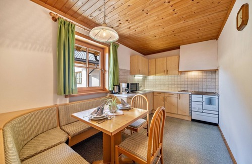 Ultimo Apartment | Apartment 'Thalhof Hochwart' with Mountain View, Shared Garden and Wi-Fi