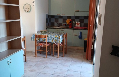 Olbia Apartment | Apartment 'The Lion's Head' with Private Terrace, Wi-Fi and Air Conditioning