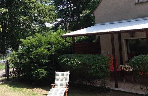 Seddiner See Apartment | Apartment 'Tihsies' with Private Terrace and Private Garden