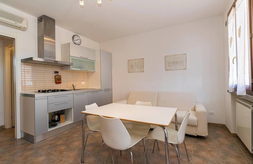 Suvereto Apartment | Apartment 'Trilocale Leccino' with Terrace, Shared Pool & Wi-Fi