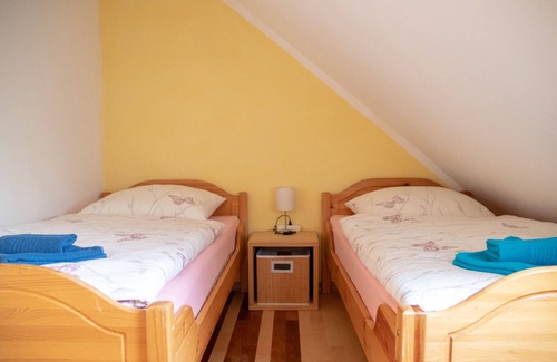 Pirna Apartment | Apartment Tristan, Apartments Lohengrin