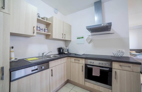 Merano Apartment | Apartment "Truma Swing 14" close to Ski Lift with Terrace & Wi-Fi
