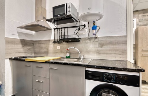Cami Fondo Apartment | Apartment "Turia" with Wi-Fi & A/C