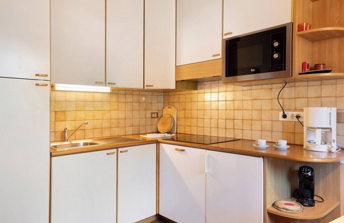 Lagundo Apartment | Apartment 'Typ B' with Mountain View, Shared Terrace and Wi-Fi