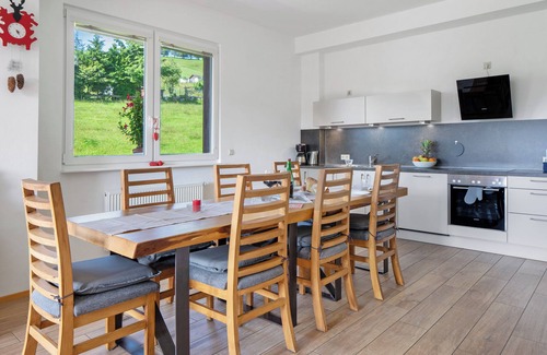 Hofsgrund Apartment | Apartment 'Ulrich' with Mountain View, Shared Terrace and Wi-Fi
