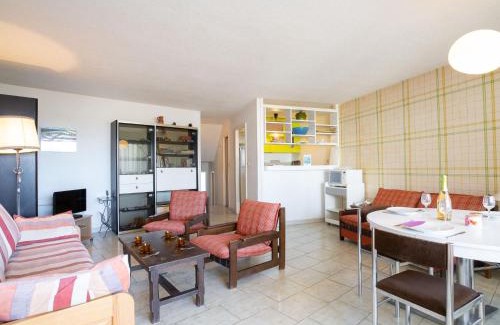 Le Grau-Du-Roi Apartment | Apartment Ulysse Port de Plage by Interhome