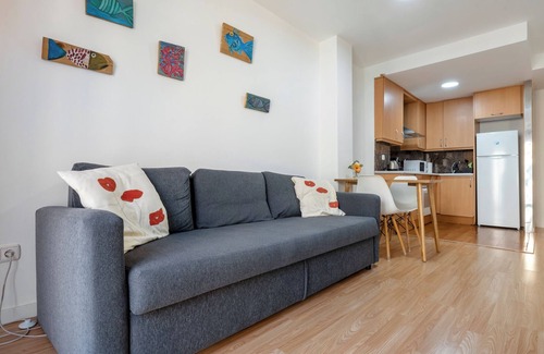 Tarragona Apartment | Apartment 'Una Joya' with Balcony, Wi-Fi and Air Conditioning