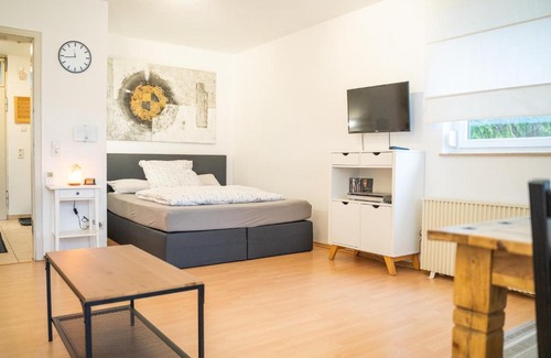 Universitat Apartment | Apartment und WG-Doppelzimmer Sonnenhalde