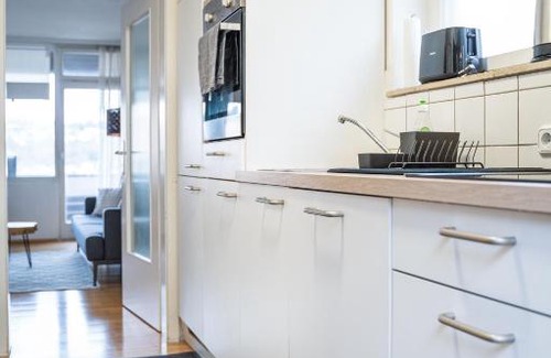 Universitat Apartment | Apartment und WG-Doppelzimmer Sonnenhalde