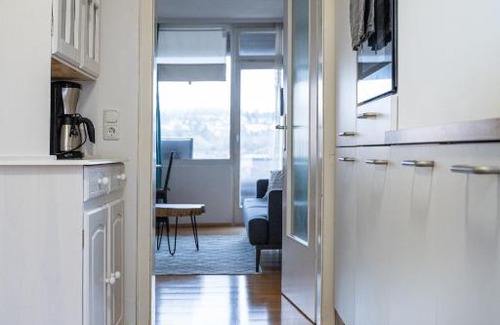 Universitat Apartment | Apartment und WG-Doppelzimmer Sonnenhalde