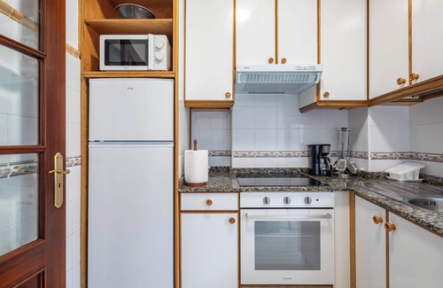 Vilanova Apartment | Apartment 'Valle Inclan' with Balcony