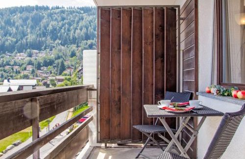 Saint-Pierre-de-Clages Apartment | Apartment Valaisia 34A by Interhome