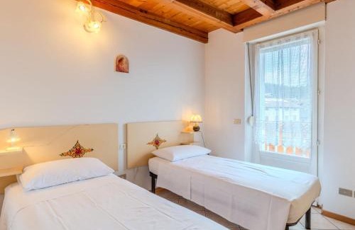 Taio Apartment | Apartment Vento Alpino-4 by Interhome